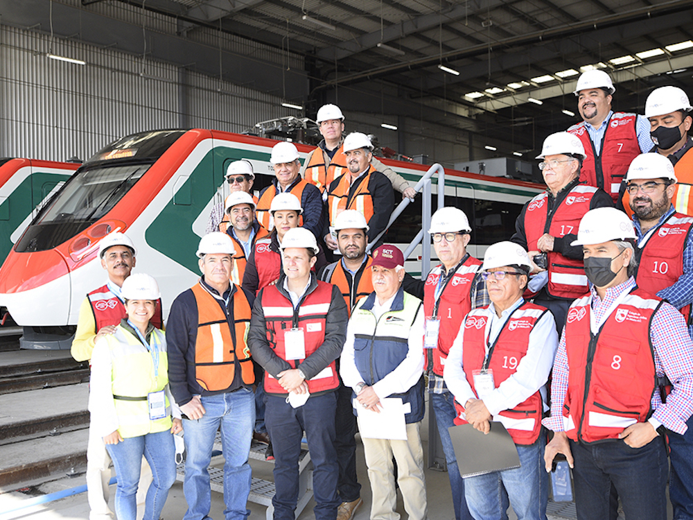 Ingenieros civiles inspeccionan obras del TIMT